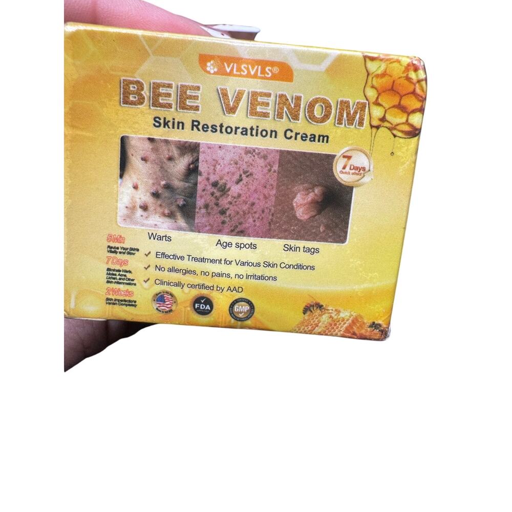 NWT Bee Venom Skin Restoration Cream